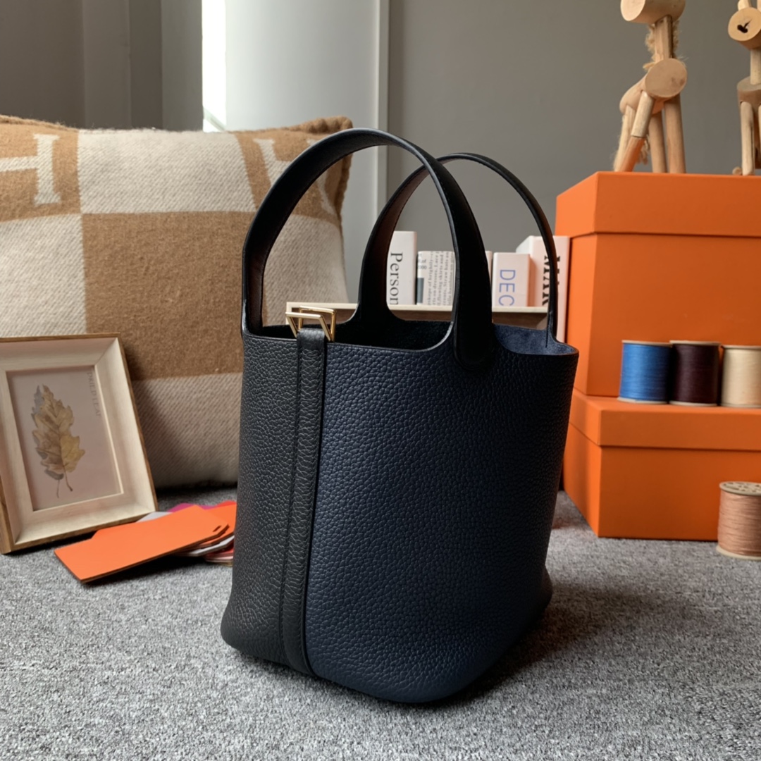 에르메스 피코탄18 블랙 미드나잇블루 끌레망스 가죽